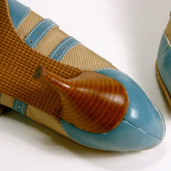Blue and Tan Avant Gard GFJ  Italian High Heels - Sz 38 EU or 7.5 US - Picture 6 of 16